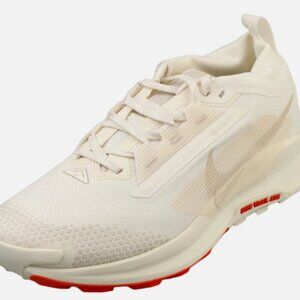 NWOT - Nike Pegasus Trail 5 GORE-TEX Women's Waterproof Trail-Running Shoes